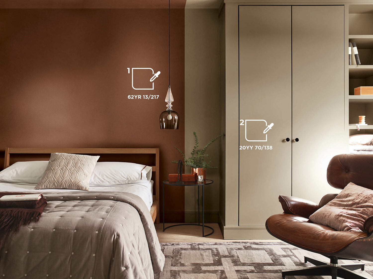 Цветовая палитра DULUX (красный)